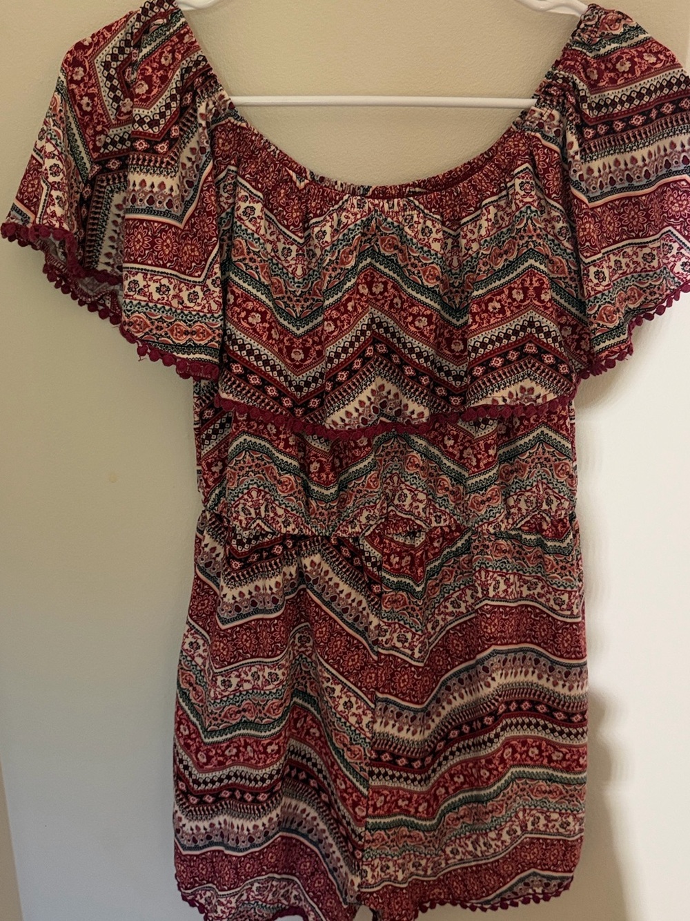 Rue21 Off-Shoulder chevron Print Top in Red and Black